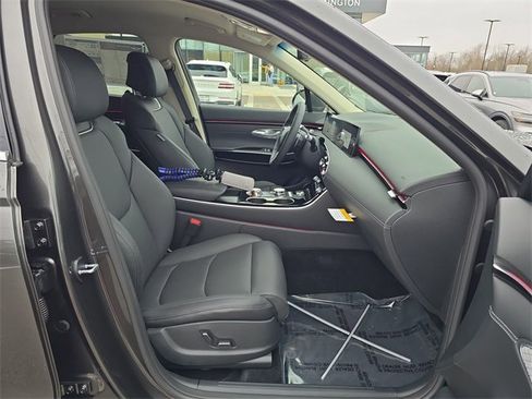 New 2026 Genesis GV70 2.5T image 24