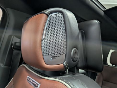 Used 2023 GMC Yukon XL Denali Ultimate image 30