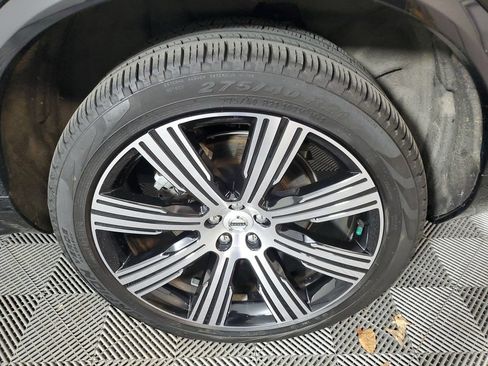Certified 2025 Volvo XC90 T8 Ultra w/ Protection Package Premier AWD/4WD image 11