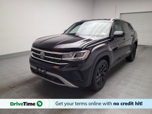 Used 2023 Volkswagen Atlas Cross Sport SE w/ Black Wheel Package FWD image 1