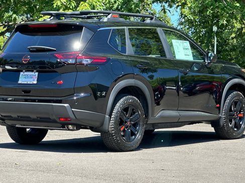 New 2026 Nissan Rogue SV AWD/4WD image 2