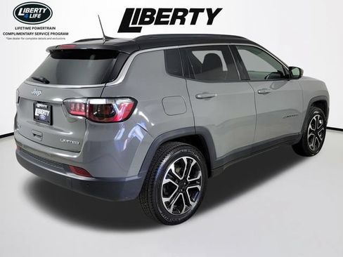 Used 2024 Jeep Compass Limited AWD/4WD image 3