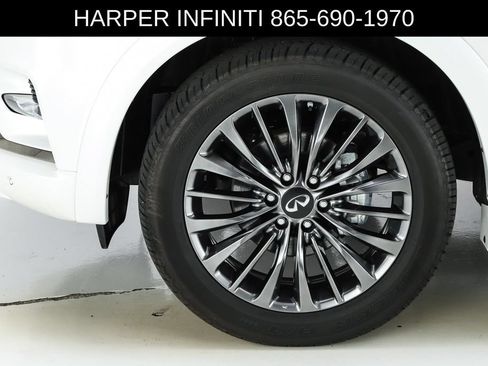 Used 2024 INFINITI QX80 Sensory AWD/4WD image 45