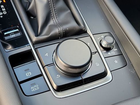 New 2026 MAZDA MAZDA3 s FWD image 30