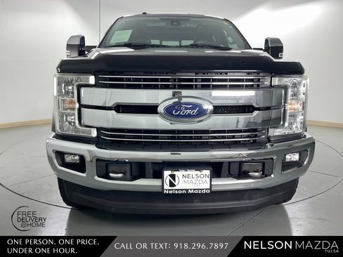 Used 2017 Ford F350 Lariat w/ Lariat Ultimate Package image 2