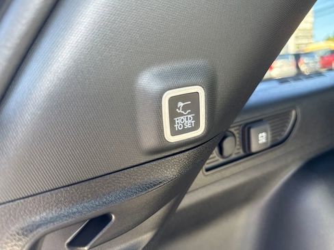 New 2025 Jeep Grand Cherokee Altitude image 27