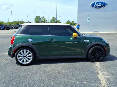 Used 2017 MINI Cooper S FWD image 28
