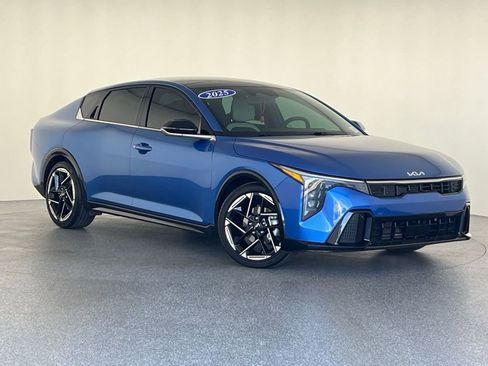 Used 2025 Kia K4 GT-Line w/ GT-Line Premium Package FWD image 38
