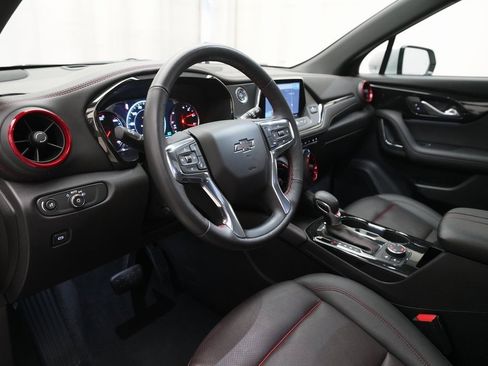 Used 2022 Chevrolet Blazer RS w/ Enhanced Convenience Package image 8