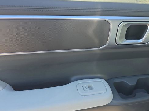 New 2026 Hyundai Santa Fe SE image 27