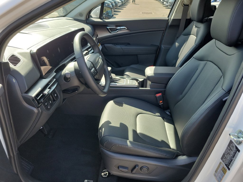 New 2026 Kia Sportage SX FWD image 23