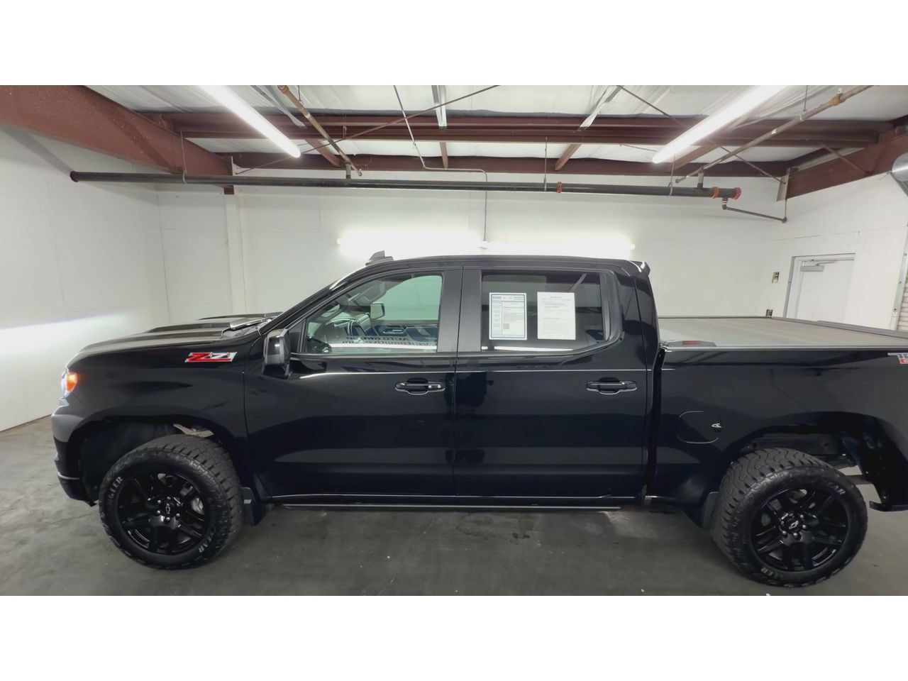 Certified 2024 Chevrolet Silverado 1500 LT Trail Boss w/ Convenience Package II AWD/4WD image 5