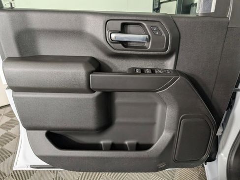 New 2026 GMC Sierra 3500 Pro w/ Convenience Package image 12