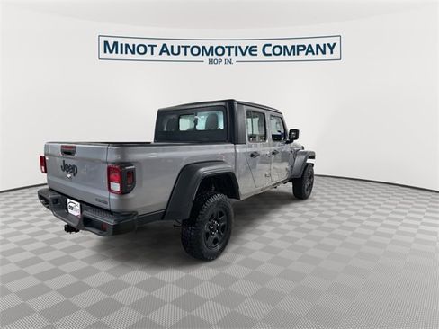 Certified 2020 Jeep Gladiator Sport image 8