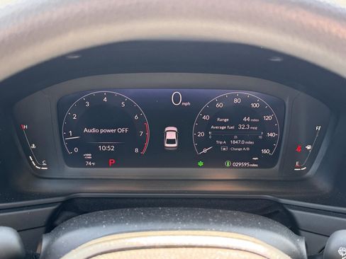 Used 2023 Honda Accord EX image 8