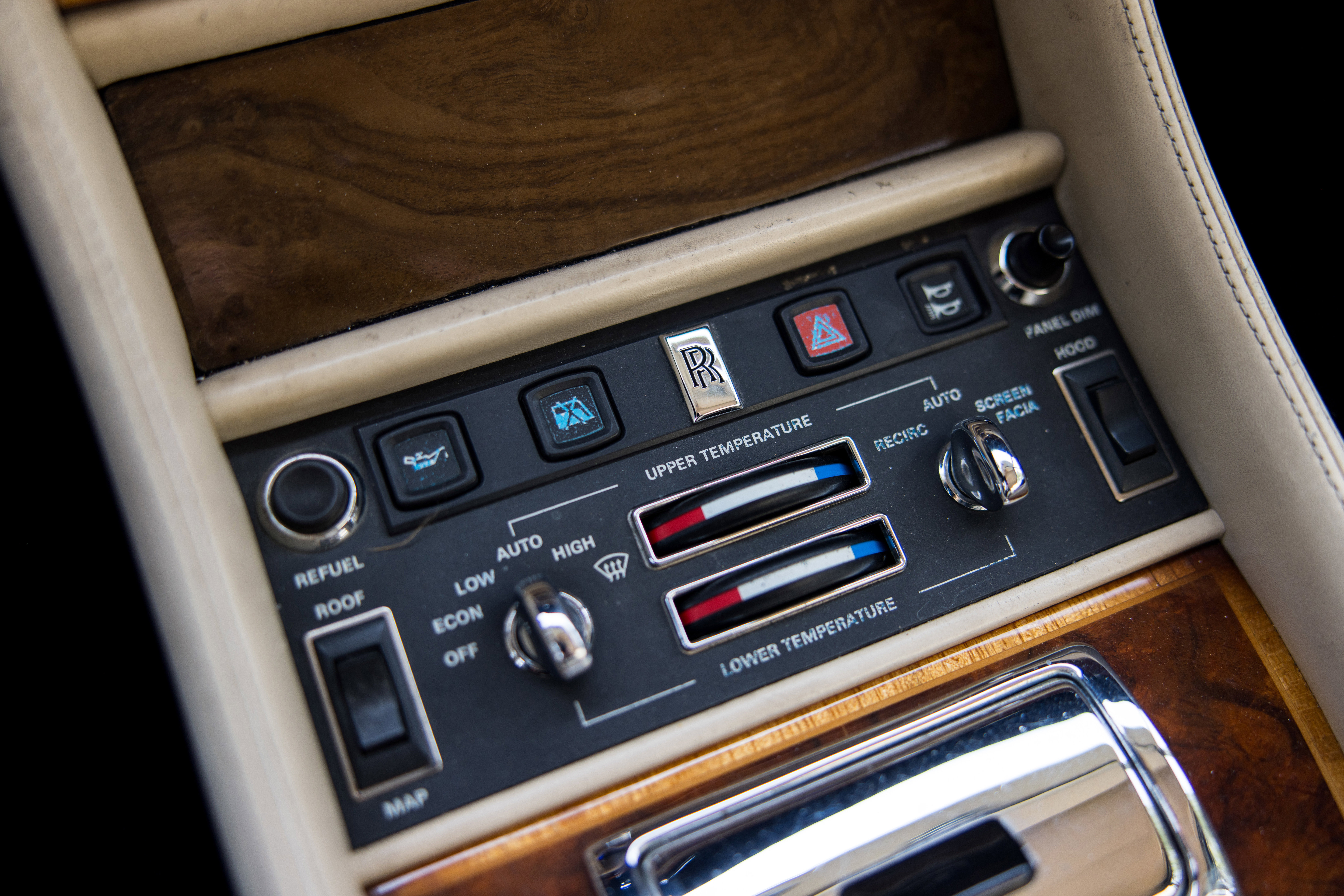 Used 1991 Rolls-Royce Corniche III RWD image 24
