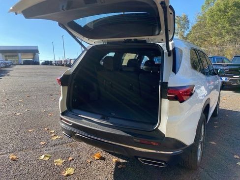 New 2026 Buick Enclave Preferred image 30