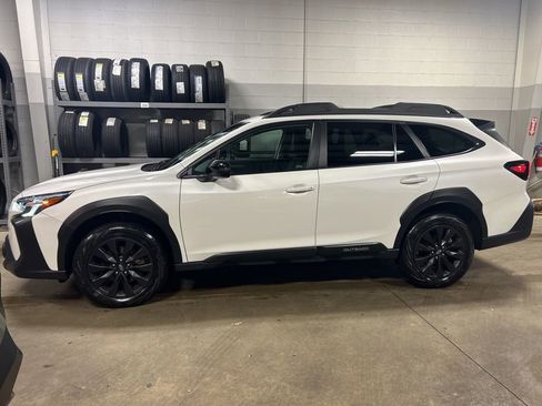 Used 2024 Subaru Outback Onyx Edition image 4