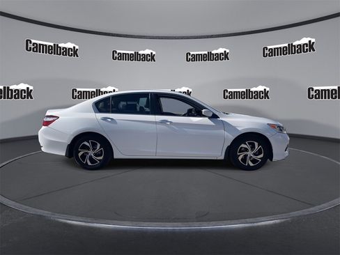 Used 2016 Honda Accord LX image 8