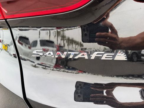 Certified 2022 Hyundai Santa Fe SEL Premium image 24