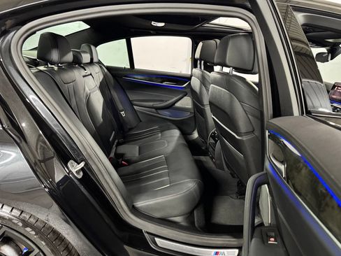 Used 2023 BMW M550i xDrive AWD/4WD image 47