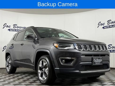 Used 2019 Jeep Compass Limited w/ Safety & Security Group AWD/4WD image 4