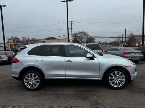 Used 2012 Porsche Cayenne S AWD/4WD image 4
