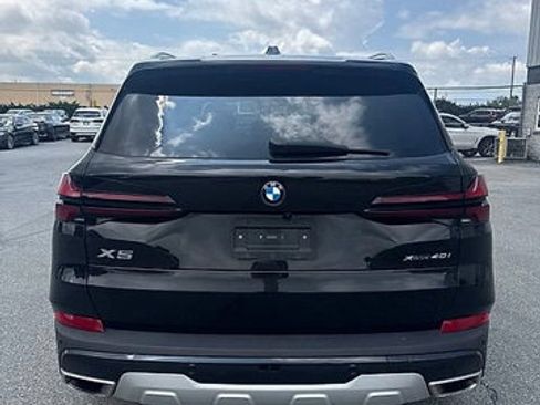 Used 2024 BMW X5 xDrive40i w/ Premium Package AWD/4WD image 8
