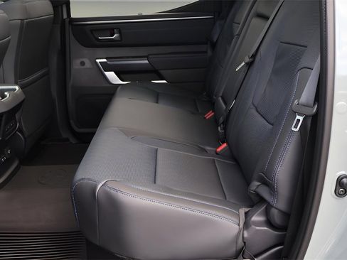 New 2025 Toyota Tundra Platinum image 25