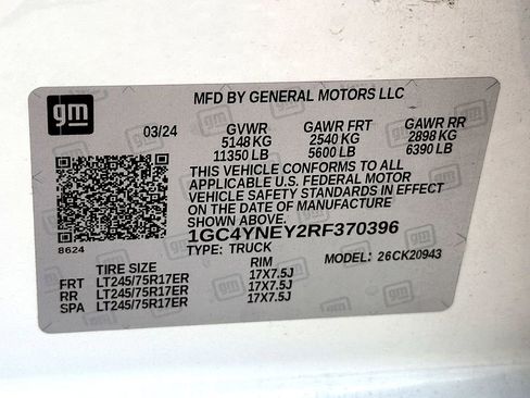 Used 2024 Chevrolet Silverado 2500 LT image 32