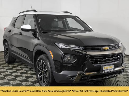 Used 2021 Chevrolet TrailBlazer ACTIV w/ Sun and Liftgate Package AWD/4WD image 16