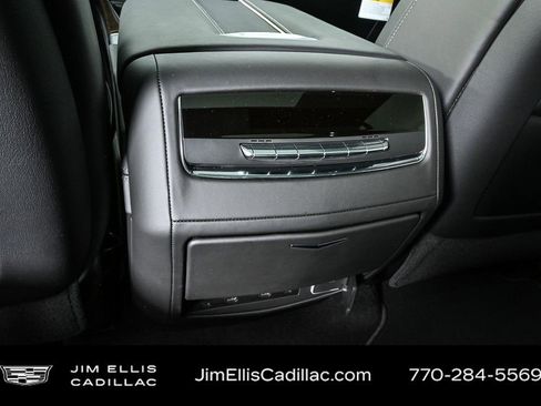 Certified 2025 Cadillac Escalade ESV Sport Platinum w/ LPO, ONYX Package image 19