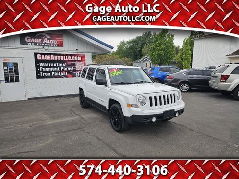 Used 2016 Jeep Patriot Sport w/ Power Value Group FWD image 1