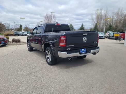 Used 2020 RAM 1500 Laramie AWD/4WD image 4