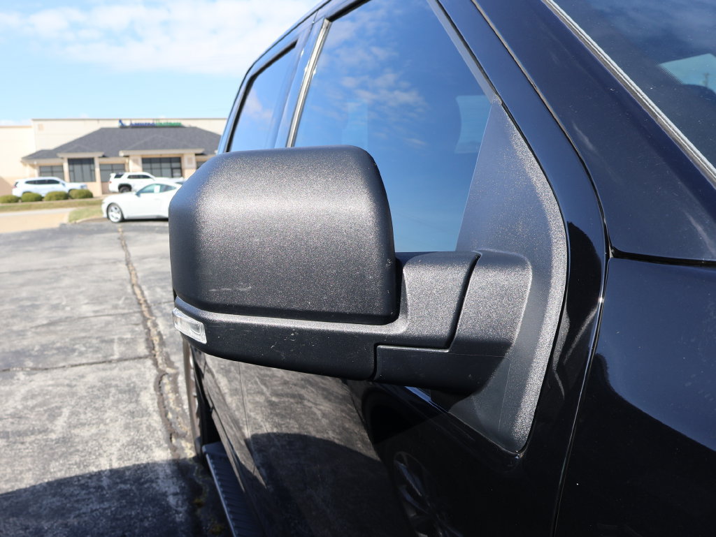 Used 2018 Ford F150 XLT w/ Equipment Group 302A Luxury AWD/4WD image 15