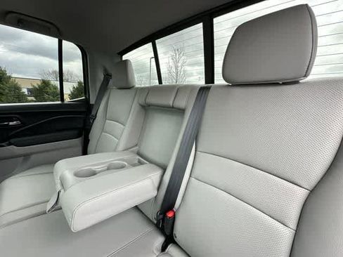 Used 2021 Honda Ridgeline RTL image 17