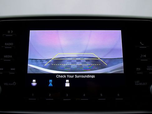 Used 2019 Honda Accord LX image 24