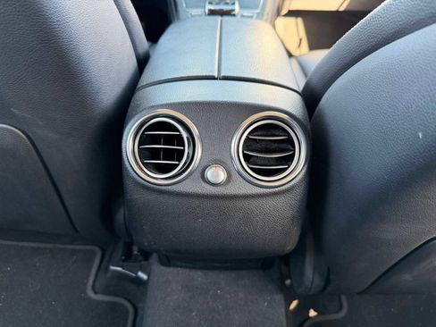 Used 2016 Mercedes-Benz GLC 300 image 20