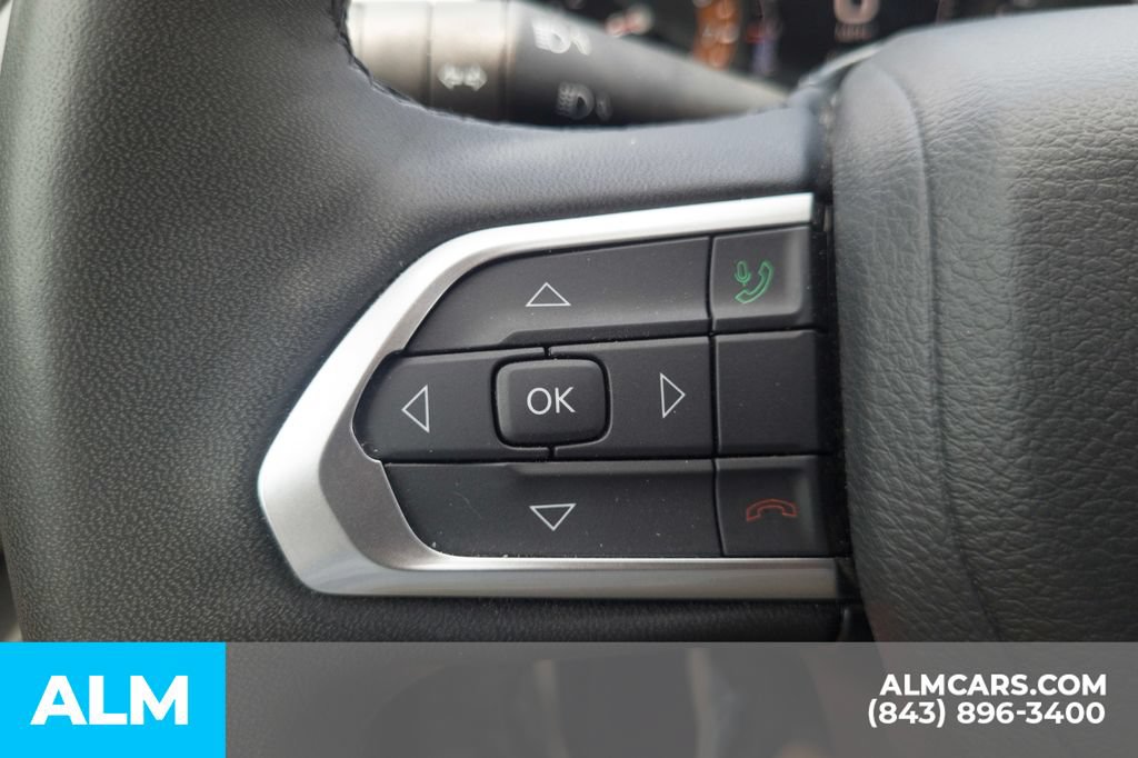 Used 2025 Jeep Compass Limited AWD/4WD image 28