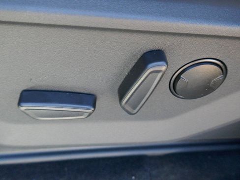 New 2026 Ford Expedition Active image 14