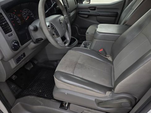 Used 2015 Nissan NV 2500 SV w/ Technology Package image 14