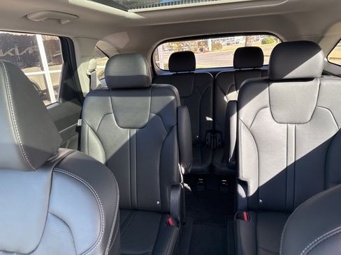 New 2025 Kia Sorento SX image 21