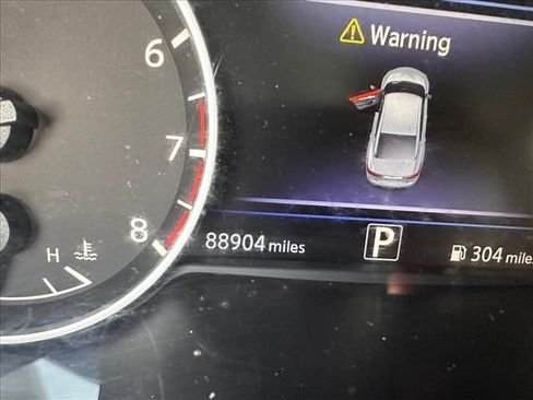 Used 2018 Nissan Maxima 3.5 SL image 24