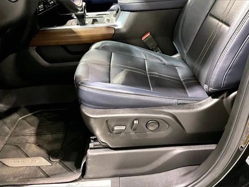 Used 2022 Chevrolet Silverado 1500 High Country w/ Max Trailering Package image 20