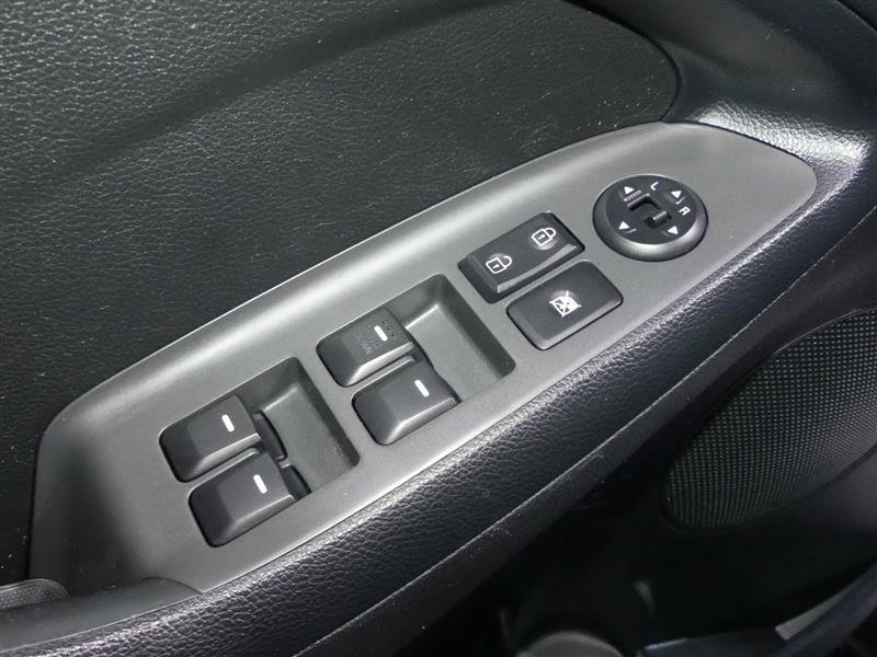 Used 2017 Kia Forte LX FWD image 18