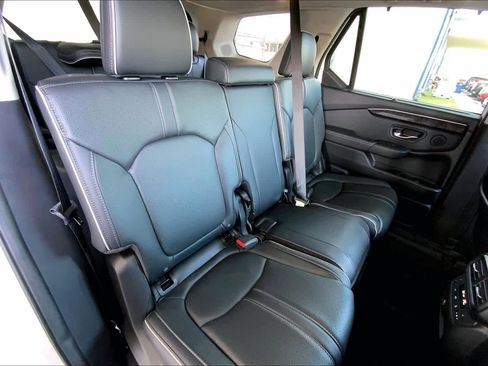 Used 2023 Honda Pilot Elite image 19