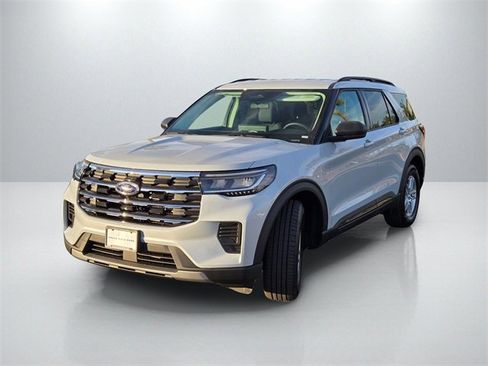 New 2026 Ford Explorer Active image 8