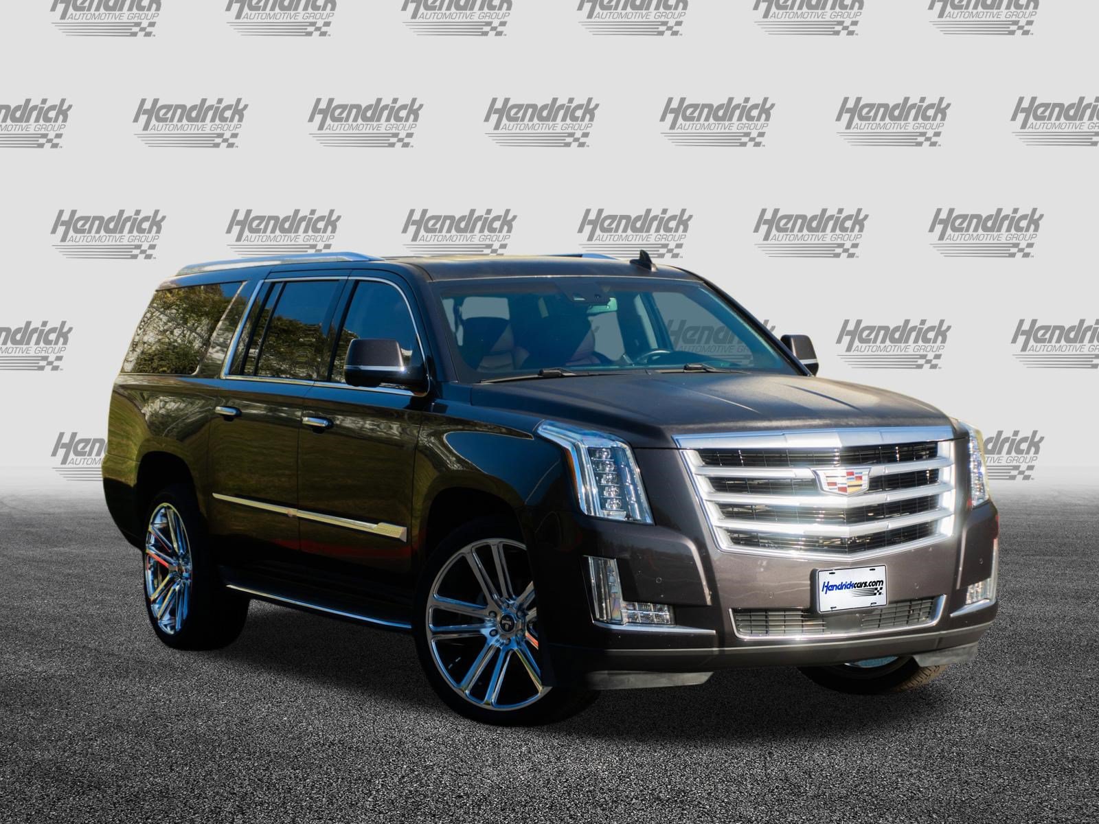 Used 2016 Cadillac Escalade ESV Premium AWD/4WD image 2