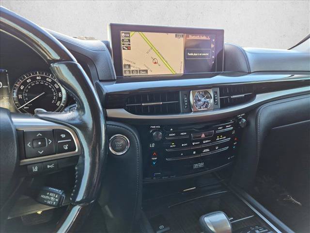 Used 2017 Lexus LX 570 4WD w/ Luxury Package image 15