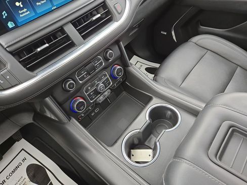 Used 2023 Chevrolet Tahoe Z71 image 26